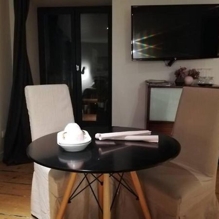 克莱蒙费朗La Tour Gregoire住宿加早餐旅馆 外观 照片